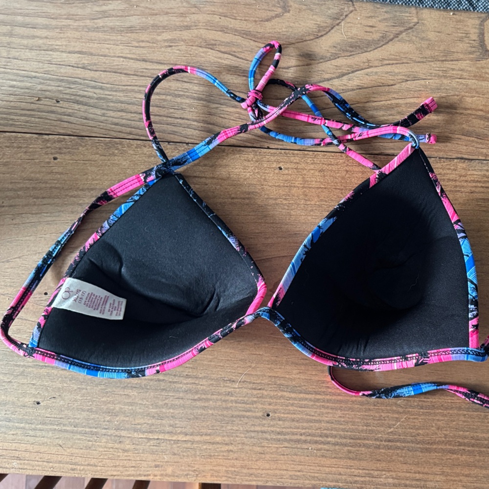 Palm Tree Bikini Top - Picture 2 of 3